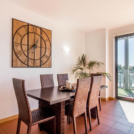 Superbe Appartement Spacieux Avec Terrasse Vue Piscine Віламора Екстер'єр фото