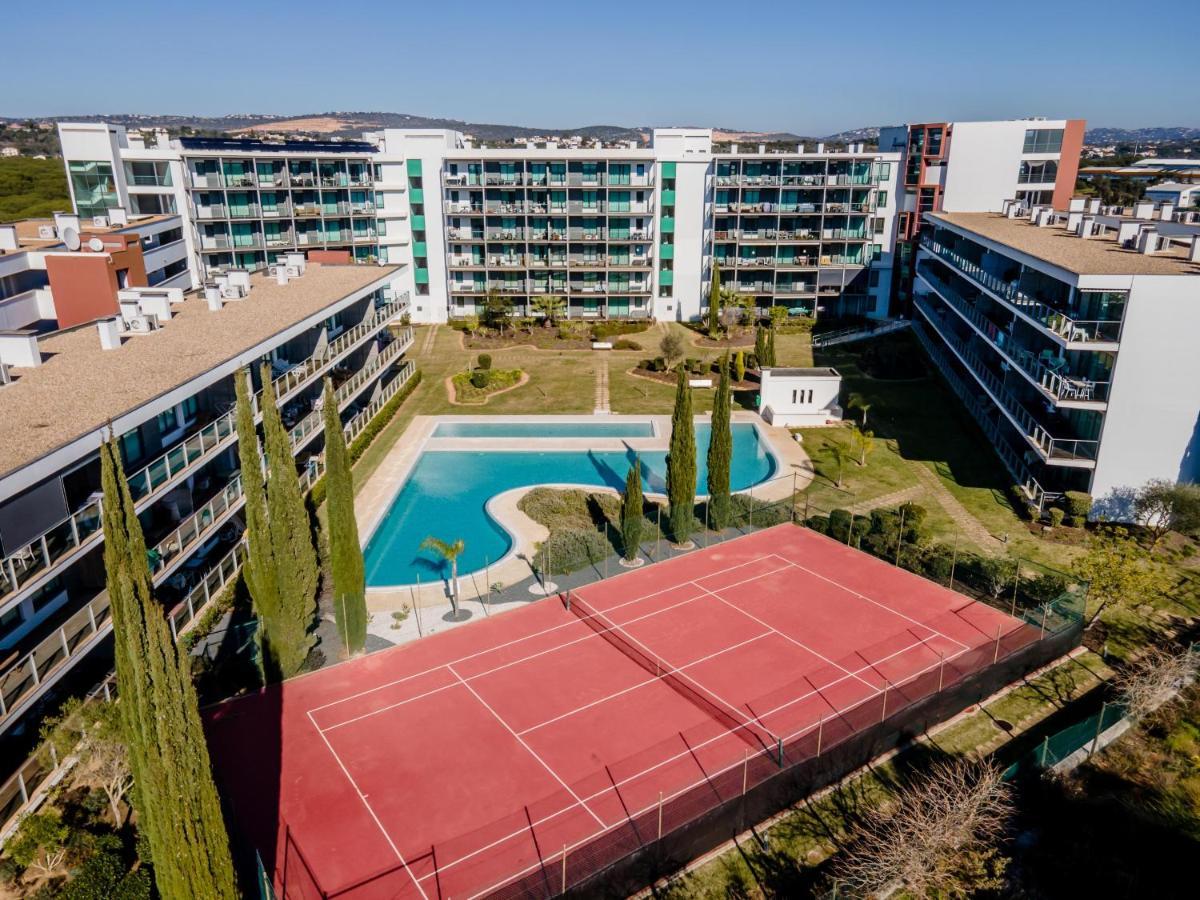 Superbe Appartement Spacieux Avec Terrasse Vue Piscine Віламора Екстер'єр фото