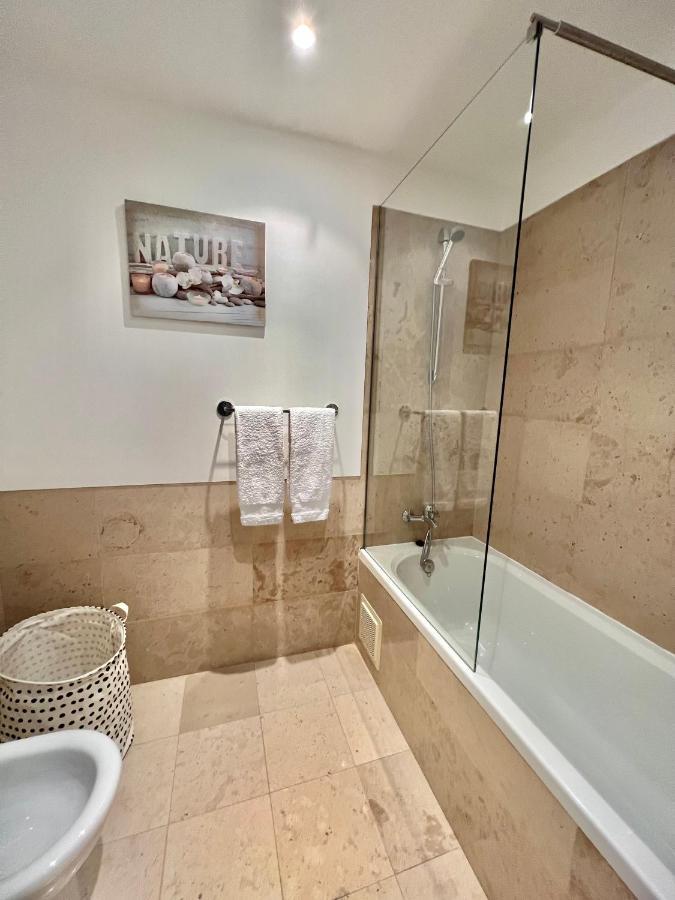 Superbe Appartement Spacieux Avec Terrasse Vue Piscine Віламора Екстер'єр фото